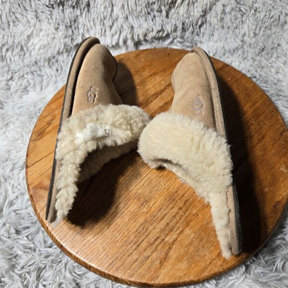 Ugg Scuffett II Womens Size 8 Chestnut Wool Lined Suede Sheepskin Slide Slippers - Picture 2 of 9